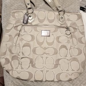 Authentic COACH POPPY tote